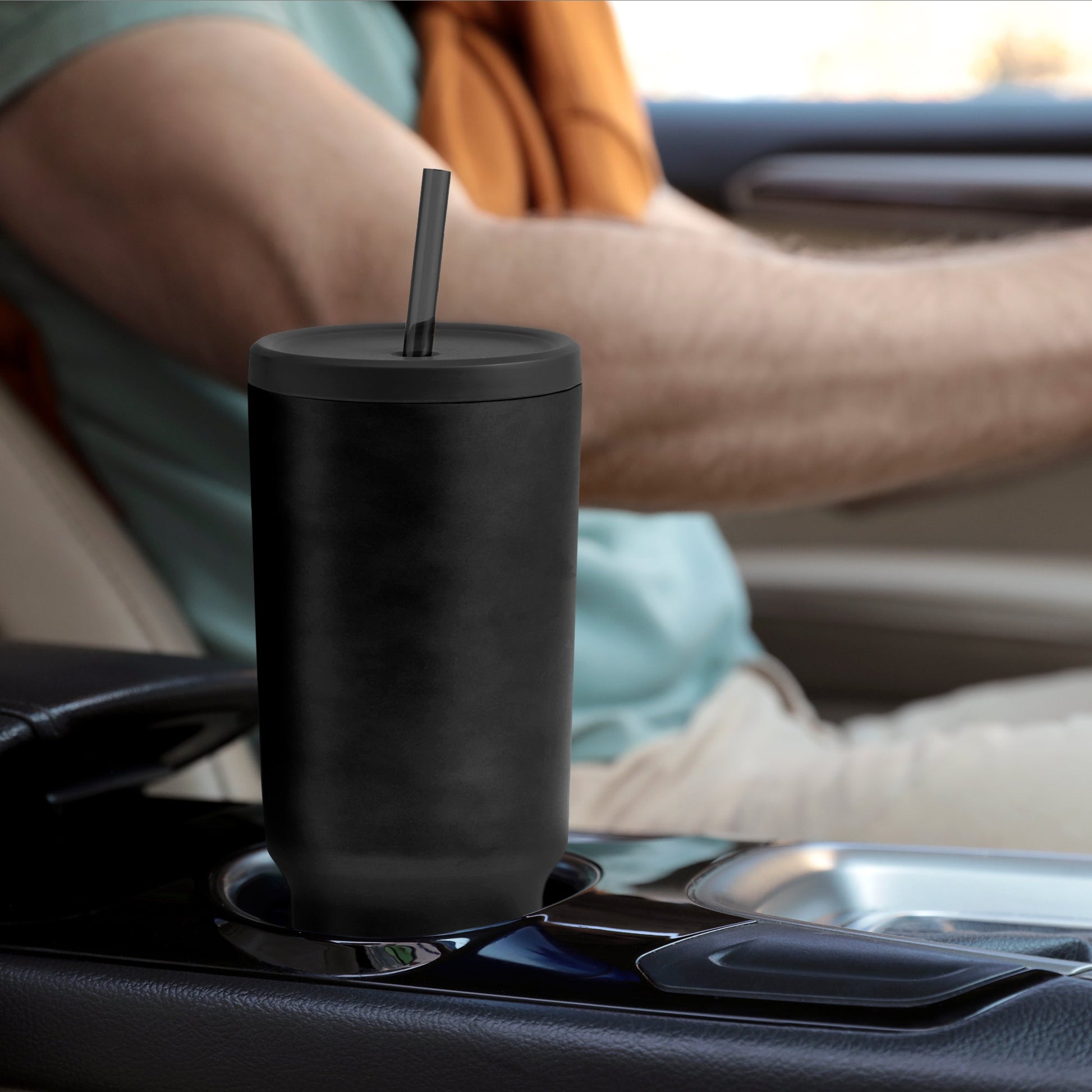 40-oz-ranger-tumbler-xl-r2 40262_L_02.jpg